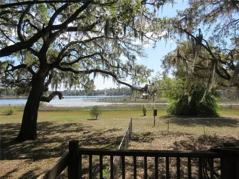 180 SE 167th Ct, Silver Springs, FL 34488
