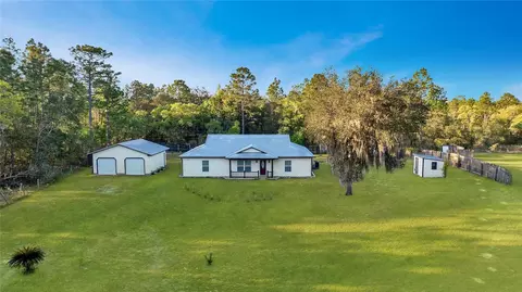 13960 SE 25th St, Morriston, FL 32668