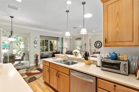 Kitchen - 9290 SE 120th Loop, Summerfield, FL 34491 photo 6 of 6