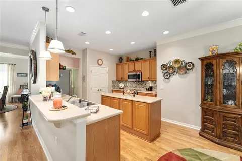 Kitchen - 9290 SE 120th Loop, Summerfield, FL 34491 photo 1 of 6