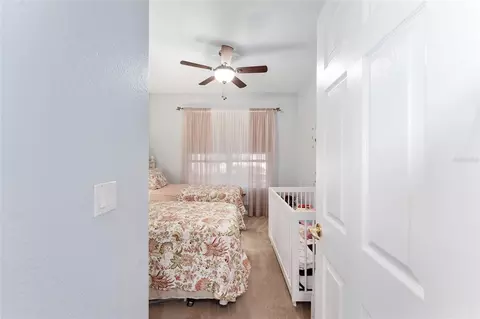 Bedroom - 9290 SE 120th Loop, Summerfield, FL 34491 photo 4 of 8