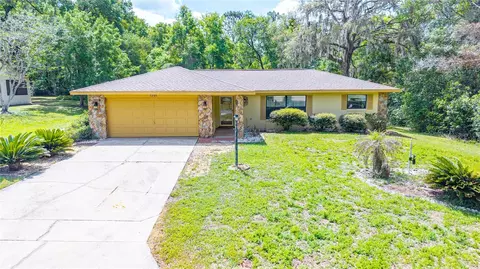 2280 W Tee Cir, Citrus Springs, FL 34434