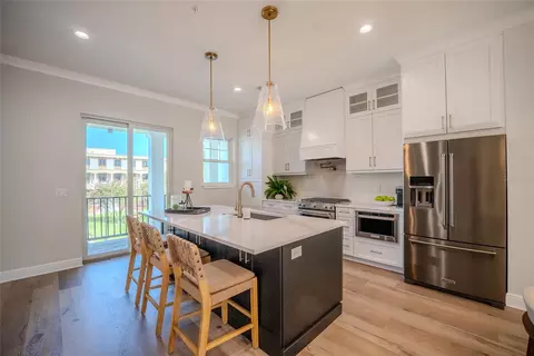 Kitchen - 141 SE Watula Ave, Ocala, FL 34471 photo 2 of 4
