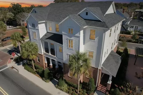Exterior - 141 SE Watula Ave, Ocala, FL 34471 photo 4 of 4