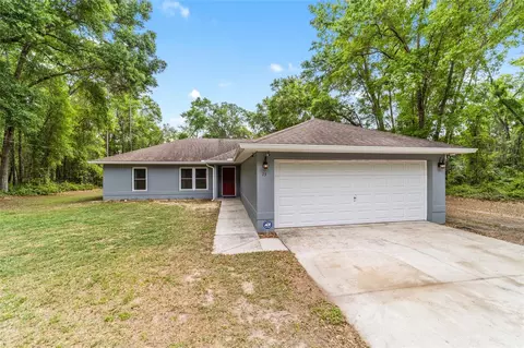 15 Sequoia Loop Ct, Ocklawaha, FL 32179