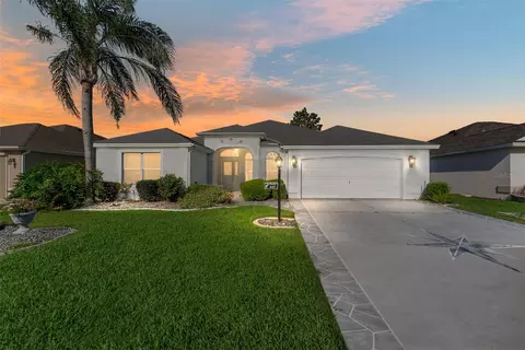 680 Farmington Ave, The Villages, FL 32162