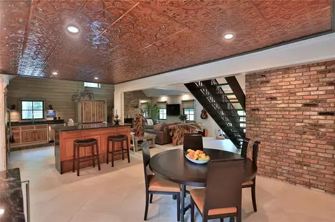 Dining - 10925 SW 16th Ave, Ocala, FL 34476 photo 4 of 4