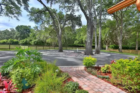 Exterior - 10925 SW 16th Ave, Ocala, FL 34476 photo 10 of 24