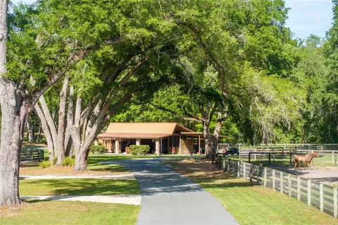 Exterior - 10925 SW 16th Ave, Ocala, FL 34476 photo 18 of 24