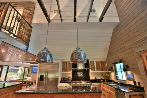Kitchen - 10925 SW 16th Ave, Ocala, FL 34476 photo 1 of 4