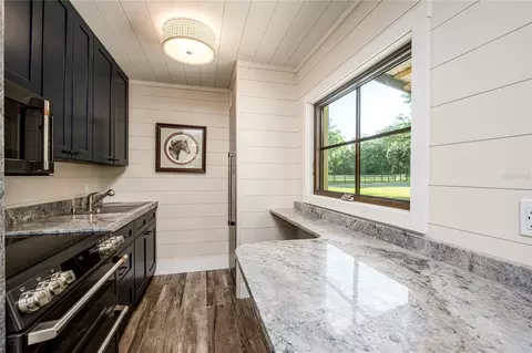 Kitchen - 10925 SW 16th Ave, Ocala, FL 34476 photo 4 of 4