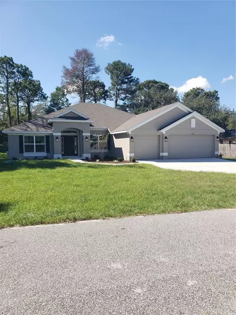 10416 Calico Warbler Ave, Weeki Wachee, FL 34613