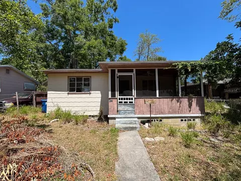 655 36th Ave S, Saint Petersburg, FL 33705