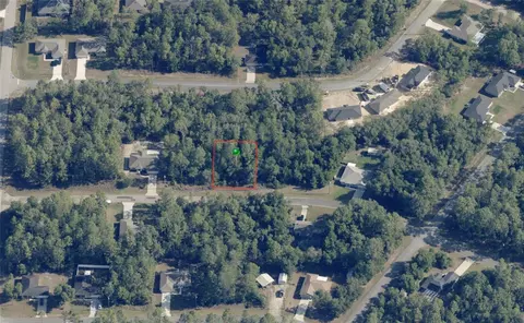3333 W Edison Pl, Citrus Springs, FL 34434