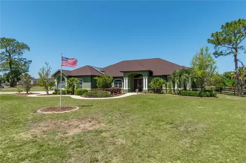 6045 NE 65th St, Silver Springs, FL 34488