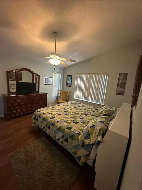 Bedroom - 2127 N E 40th Ave, Ocala, FL 34470 photo 1 of 5