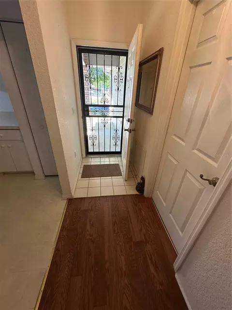 Entry Way - 2127 N E 40th Ave, Ocala, FL 34470 photo 1 of 2