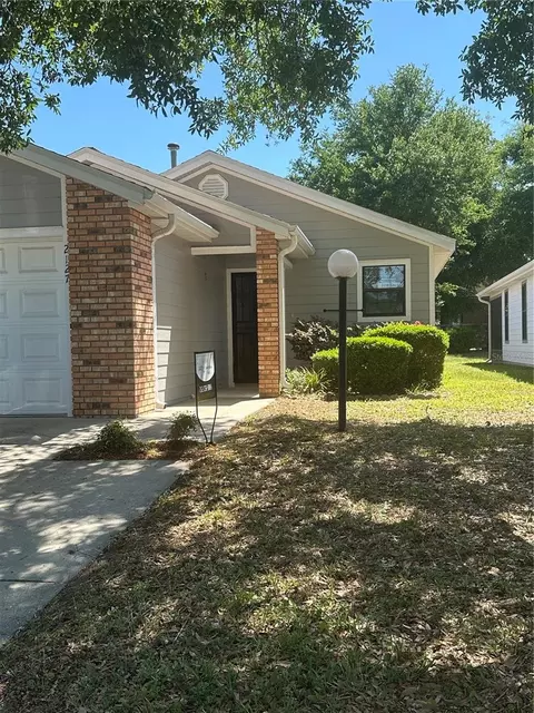 Exterior - 2127 N E 40th Ave, Ocala, FL 34470 photo 2 of 4