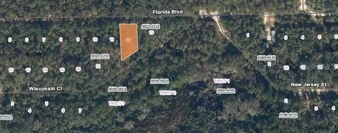 135 Florida Blvd, Satsuma, FL 32189