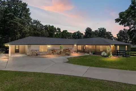 3230 SE 45th St, Ocala, FL 34480