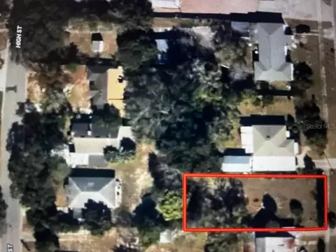 S 10th Street, Lake Wales, FL 33853