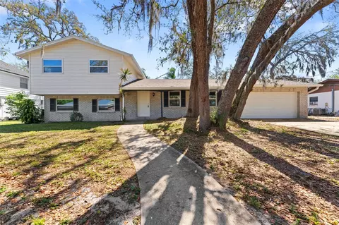 7105 N Whittier St, Tampa, FL 33617
