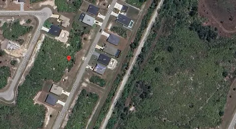 353 Baytree Dr, Rotonda West, FL 33947 photo 2