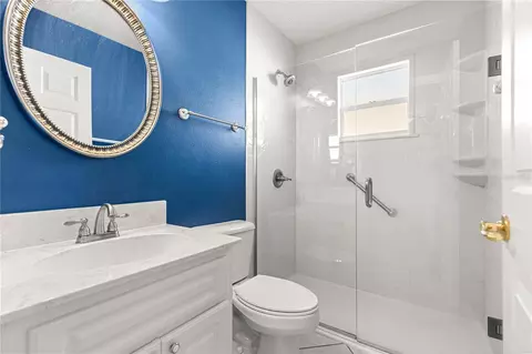 Bath - 9452 SW 93rd Loop, Ocala, FL 34481 photo 4 of 4