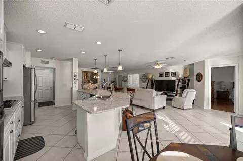Kitchen - 9452 SW 93rd Loop, Ocala, FL 34481 photo 7 of 7