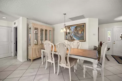 Dining - 9452 SW 93rd Loop, Ocala, FL 34481 photo 2 of 3