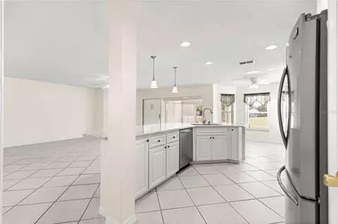 Kitchen - 9452 SW 93rd Loop, Ocala, FL 34481 photo 1 of 7