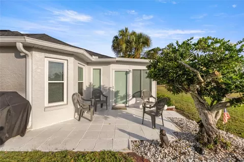 Exterior - 9452 SW 93rd Loop, Ocala, FL 34481 photo 4 of 7