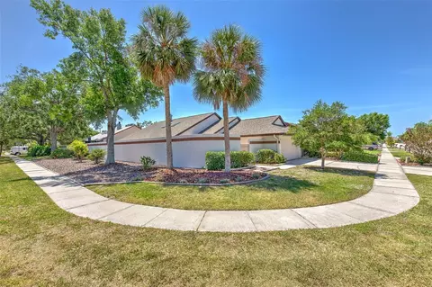 7102 Silvermill Dr, Tampa, FL 33635