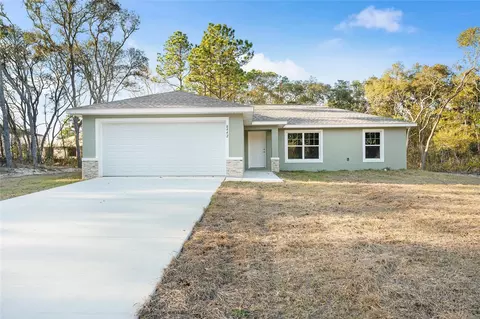 2114 W Magenta Dr, Citrus Springs, FL 34434