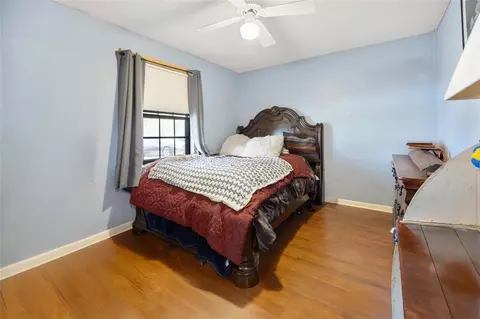 Bedroom - 1114 Hickory Rd, Ocala, FL 34472 photo 3 of 5