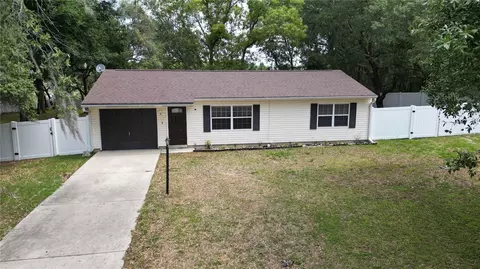 9 Pine Radial Ct, Ocala, FL 34472