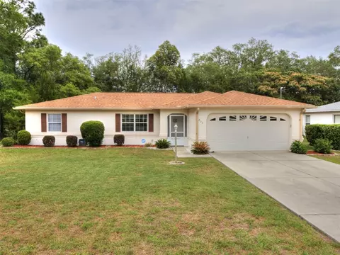 275 W Baker Pl, Citrus Springs, FL 34434