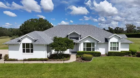 Exterior - 601 SE 80th St, Ocala, FL 34480 photo 1 of 9