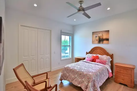 Bedroom - 601 SE 80th St, Ocala, FL 34480 photo 4 of 4