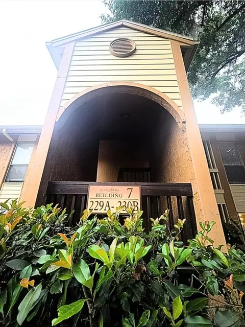 1810 NW 23rd Blvd #230A, Gainesville, FL 32605