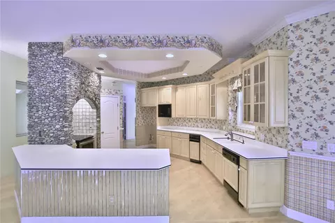 Kitchen - 500 SE 69th Pl, Ocala, FL 34480 photo 1 of 3
