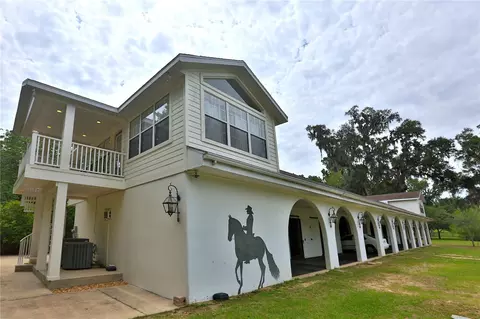 Exterior - 500 SE 69th Pl, Ocala, FL 34480 photo 3 of 13