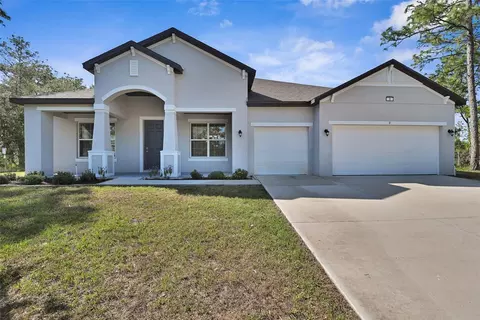 9 Sanders Ct E, Homosassa, FL 34446