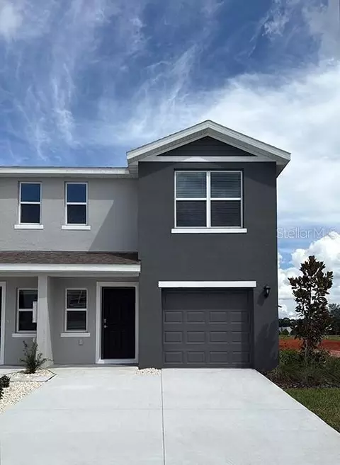 8381 Gower Trl, Wildwood, FL 34785