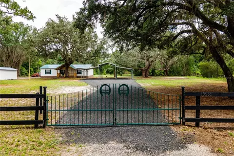 13255 NE 165th St, Fort Mc Coy, FL 32134
