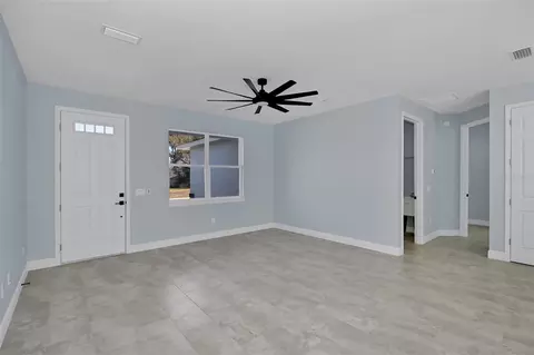 Living - 7604 SW 103rd Loop, Ocala, FL 34476 photo 1 of 2