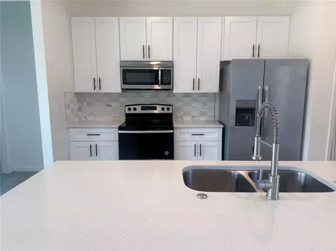 Kitchen - 1686 SW 168th Loop, Ocala, FL 34473 photo 2 of 2