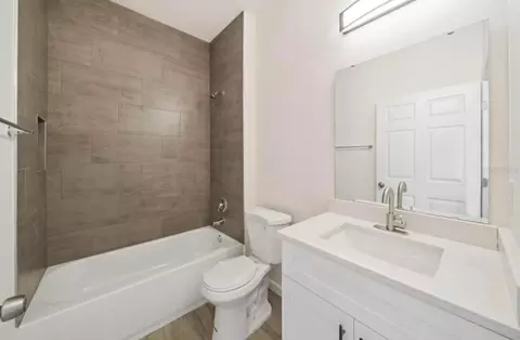 Bath - 1686 SW 168th Loop, Ocala, FL 34473 photo 3 of 4