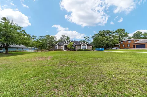 Exterior - 2151 SE 59th St, Ocala, FL 34480 photo 13 of 24