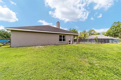 Exterior - 2151 SE 59th St, Ocala, FL 34480 photo 16 of 24
